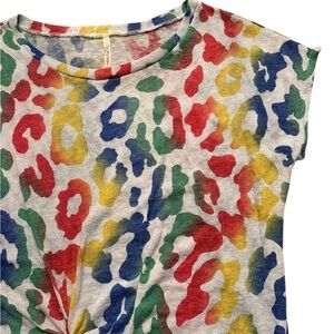 My Story Short Sleeve Style Top - Womens Size Medium - Colorful Animal Print